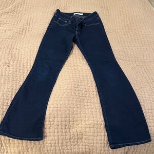 Levi’s 725 High-Rise Bootcut Jeans